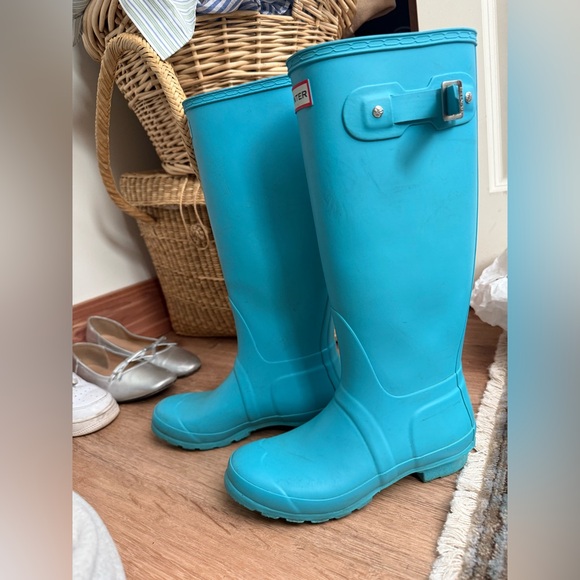 Hunter Boots - Picture 3 of 6